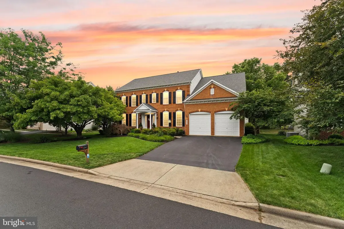 42947 Coralbells Pl, Leesburg, VA 20176 - #1