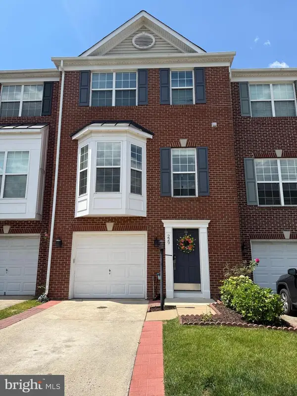 229 Hawks View Sq Se, LEESBURG, VA 20175