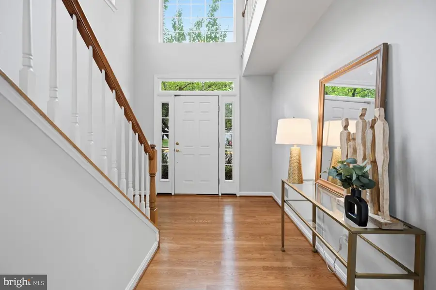 18768 Trident Sq, Leesburg, VA 20176 - #3