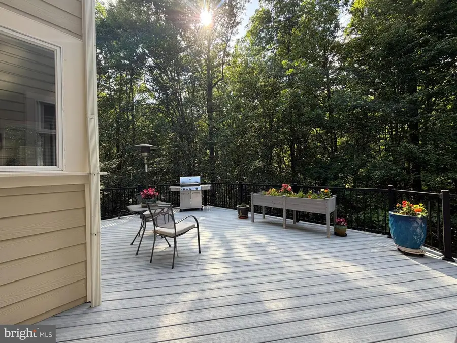 18429 Woodburn Rd, Leesburg, VA 20175 - #2