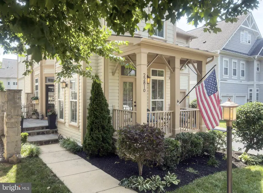 22810 Courtland Park Dr, Brambleton, VA 20148 - #3