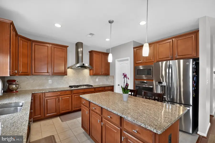 24713 Capecastle Ter, Aldie, VA 20105 - #2