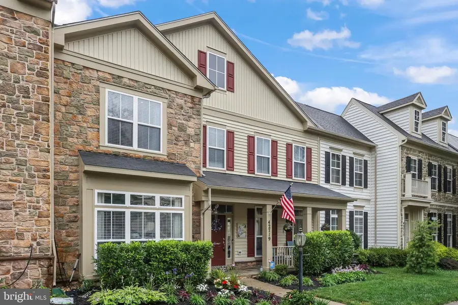 42719 Explorer Dr, Brambleton, VA 20148 - #2