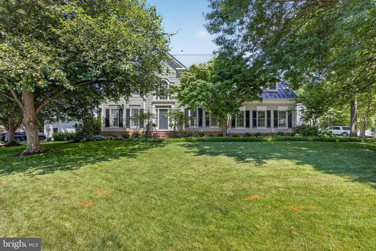1401 Harle Pl Sw, Leesburg, VA 20175 - #1