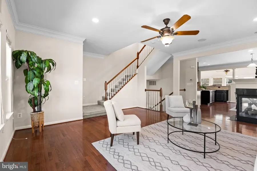 25741 Clairmont Manor Sq, Aldie, VA 20105 - #3