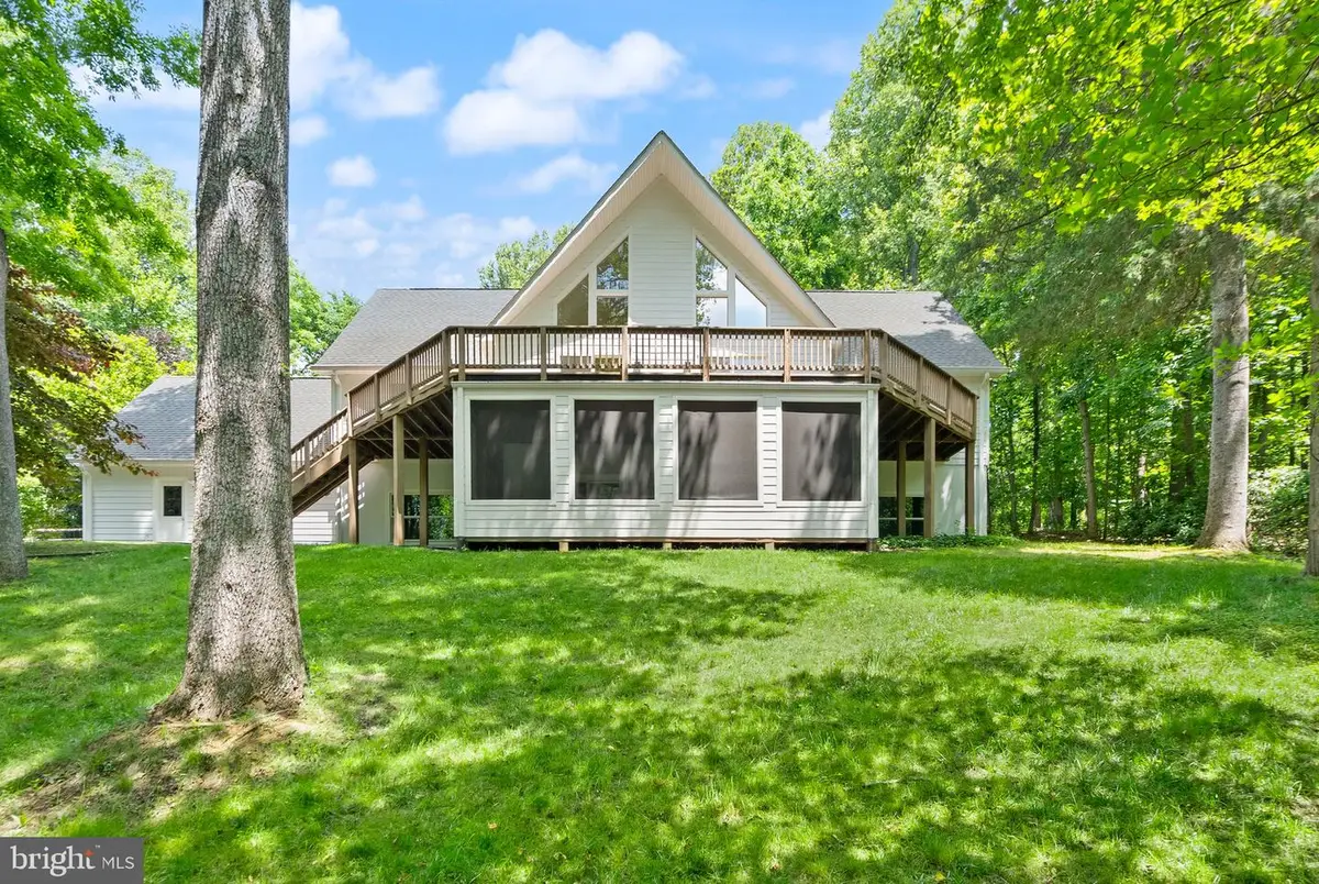 38620 Lime Kiln Rd, Leesburg, VA 20175 - #1