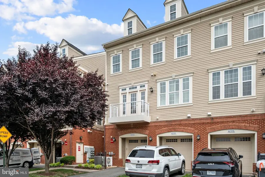 42572 Wildly Ter, Ashburn, VA 20148 - #2
