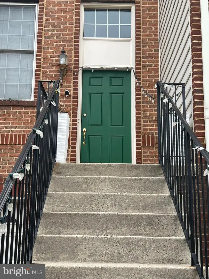 43723 Banshee Heights Ter, Ashburn, VA 20148 - #3