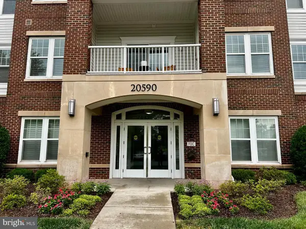 20590 Hope Spring Ter #203, ASHBURN, VA 20147