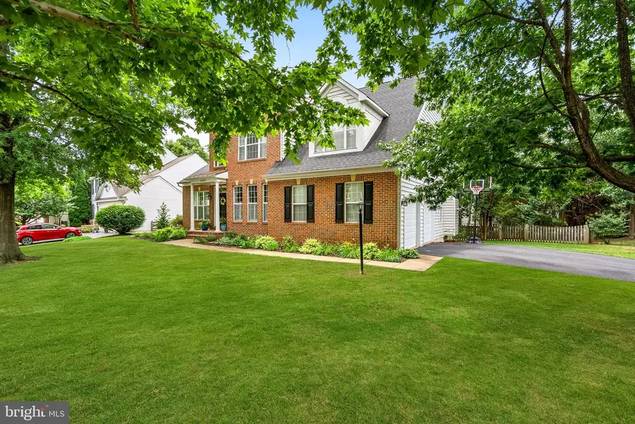42805 Gatehouse Way, Broadlands, VA 20148 - #2
