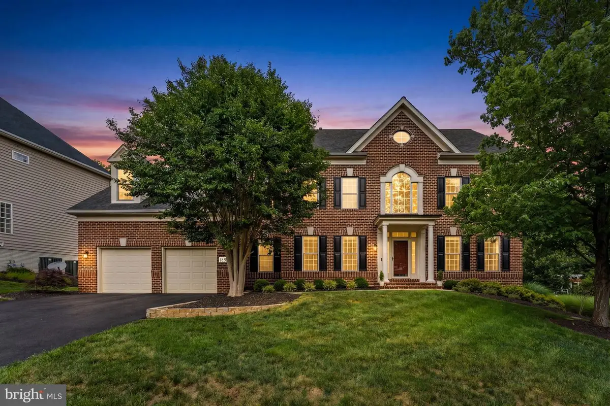 18510 Barton Pl, Leesburg, VA 20176 - #1