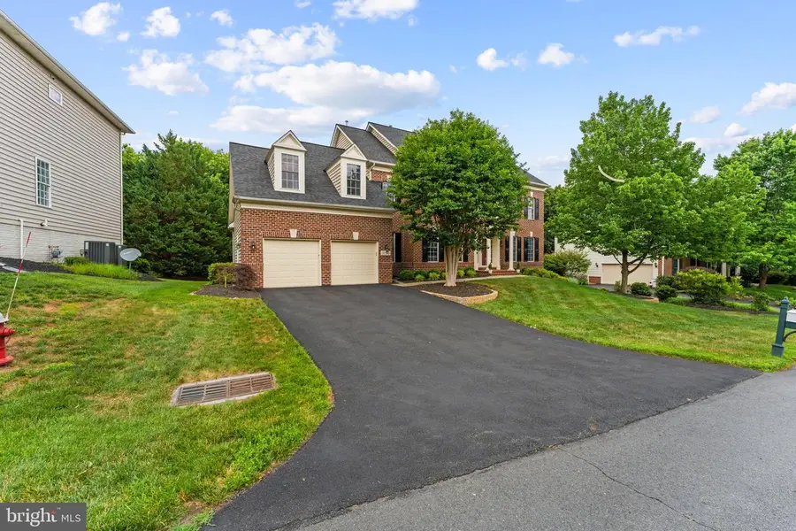 18510 Barton Pl, Leesburg, VA 20176 - #3