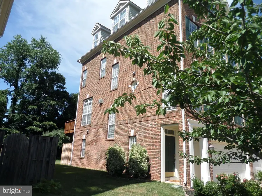 1136 Keokuk Ter Ne, Leesburg, VA 20176 - #2