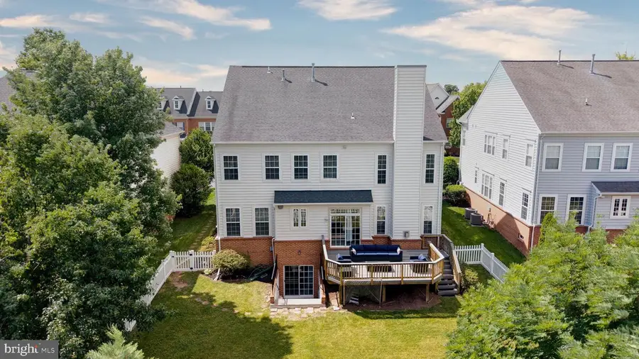 42654 Frontier Dr, Brambleton, VA 20148 - #2