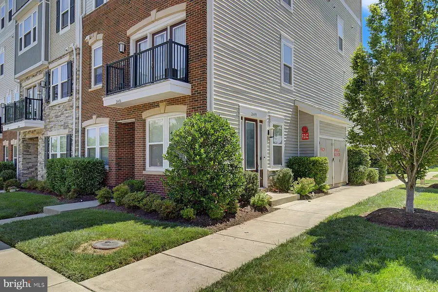 24498 Amherst Forest Ter, Aldie, VA 20105 - #2