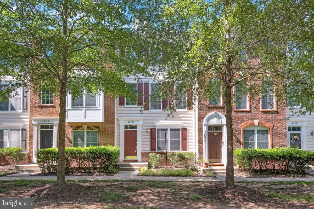 42767 Hollingsworth Ter, Chantilly, VA 20152 - #1