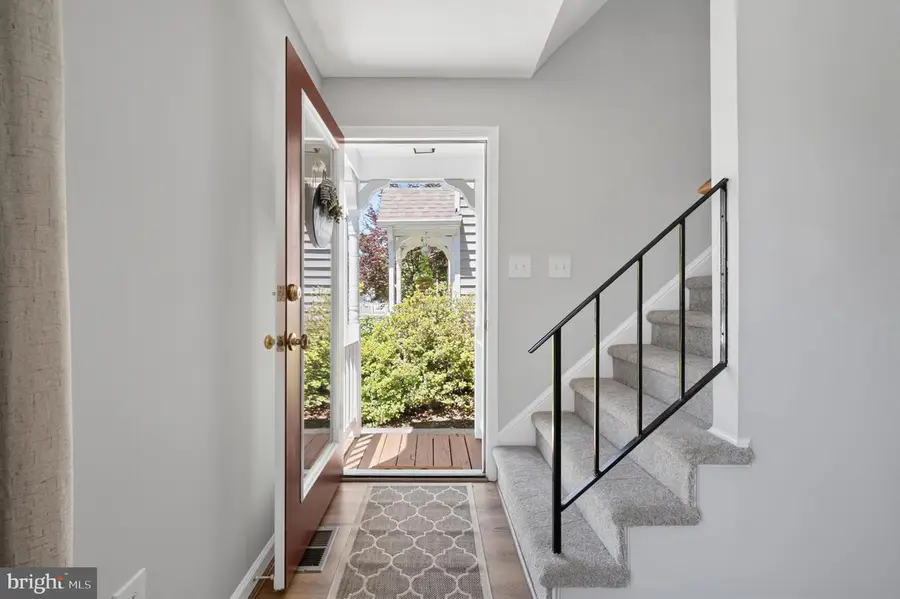 103 W O St, Purcellville, VA 20132 - #3