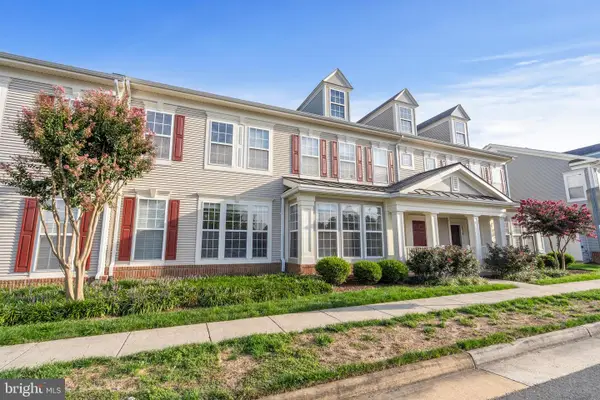 20216 Nightwatch St #20216, ASHBURN, VA 20147