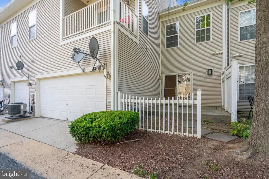 20216 Nightwatch St #20216, Ashburn, VA 20147 - #2