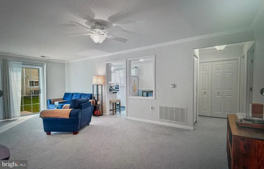 1130 Huntmaster Ter Ne #102, Leesburg, VA 20176 - #3