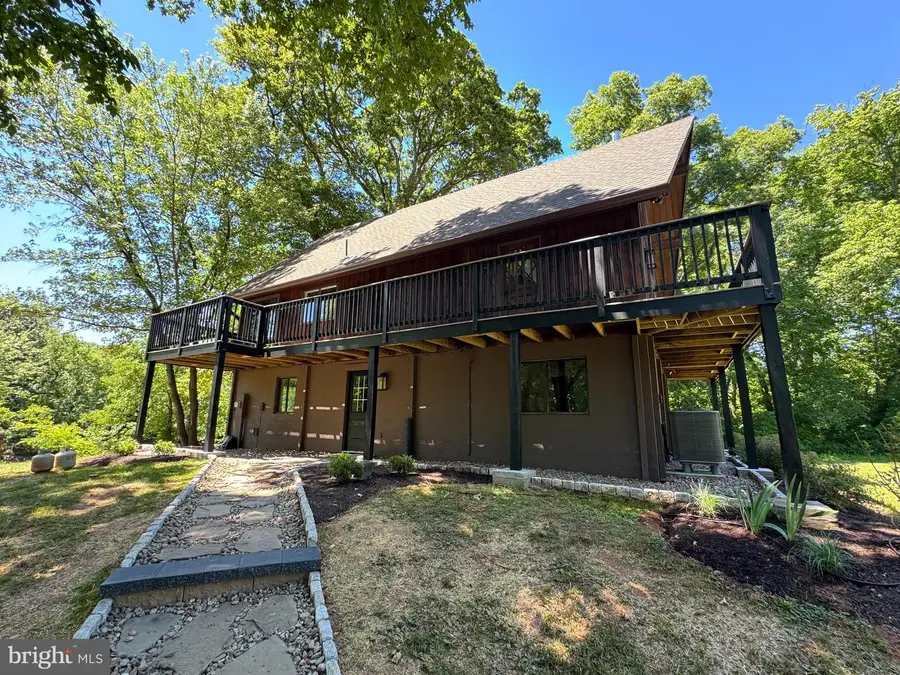 19955 Youngs Cliff Rd, Sterling, VA 20165 - #3
