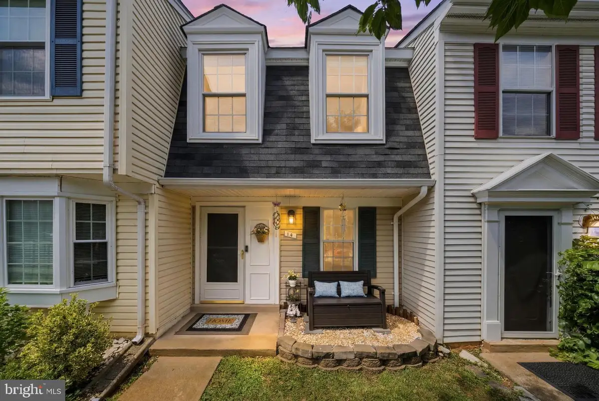 14 Gannon Way, Sterling, VA 20165 - #1