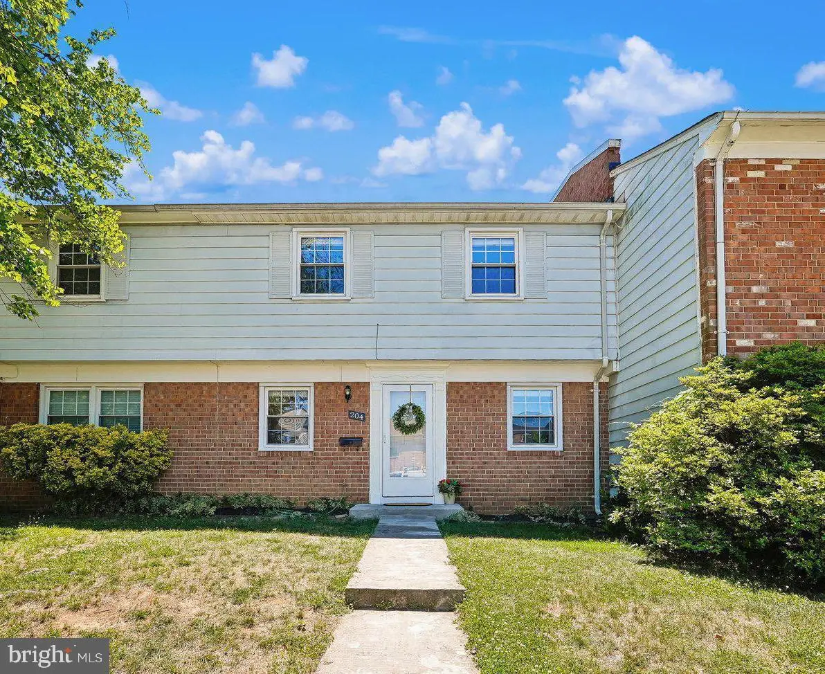 204 Shenandoah St Se, Leesburg, VA 20175 - #1