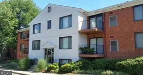 125-d Sw Clubhouse Dr Sw #10, Leesburg, VA 20175 - #1