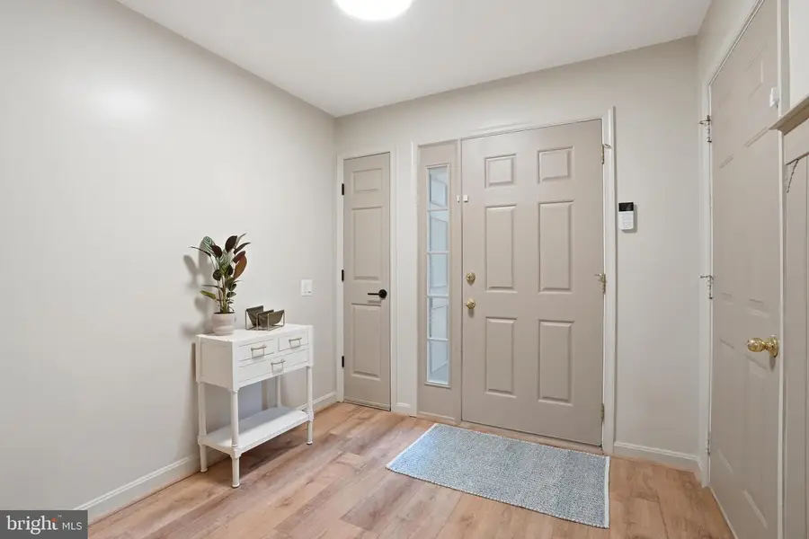 345 Barnfield Sq Ne, Leesburg, VA 20176 - #2
