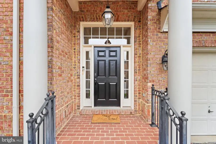 43676 Warbler Sq, Leesburg, VA 20176 - #2