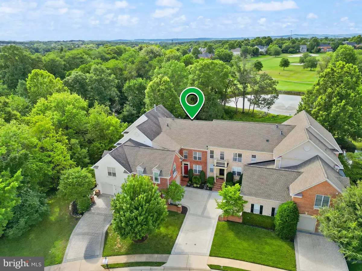 18402 Lanier Island Sq, Leesburg, VA 20176 - #1