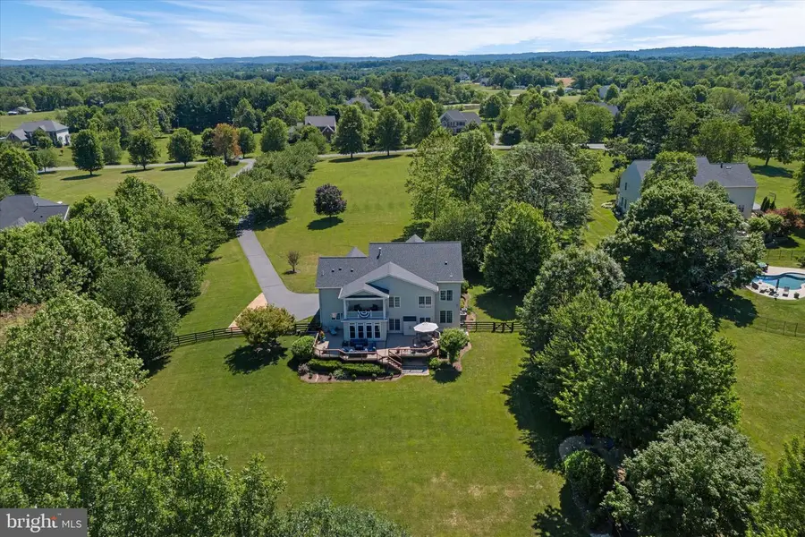 16555 Chestnut Overlook Dr, Purcellville, VA 20132 - #3