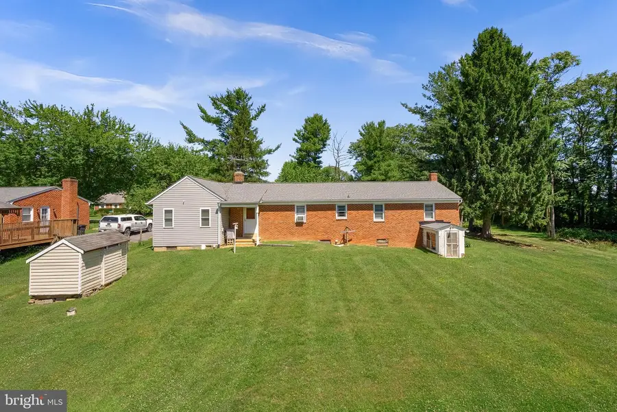 14 Quarter Branch Rd, Lovettsville, VA 20180 - #2