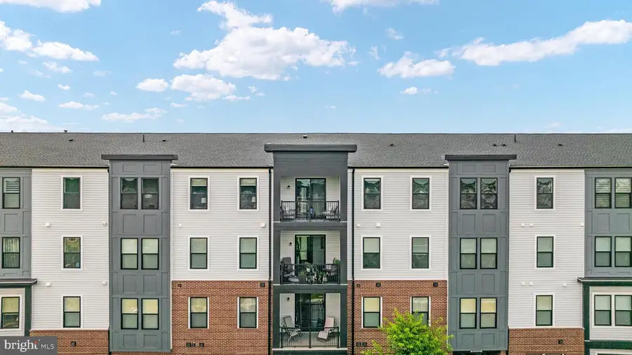 23669 Golden Embers Sq #403, Ashburn, VA 20148 - #3