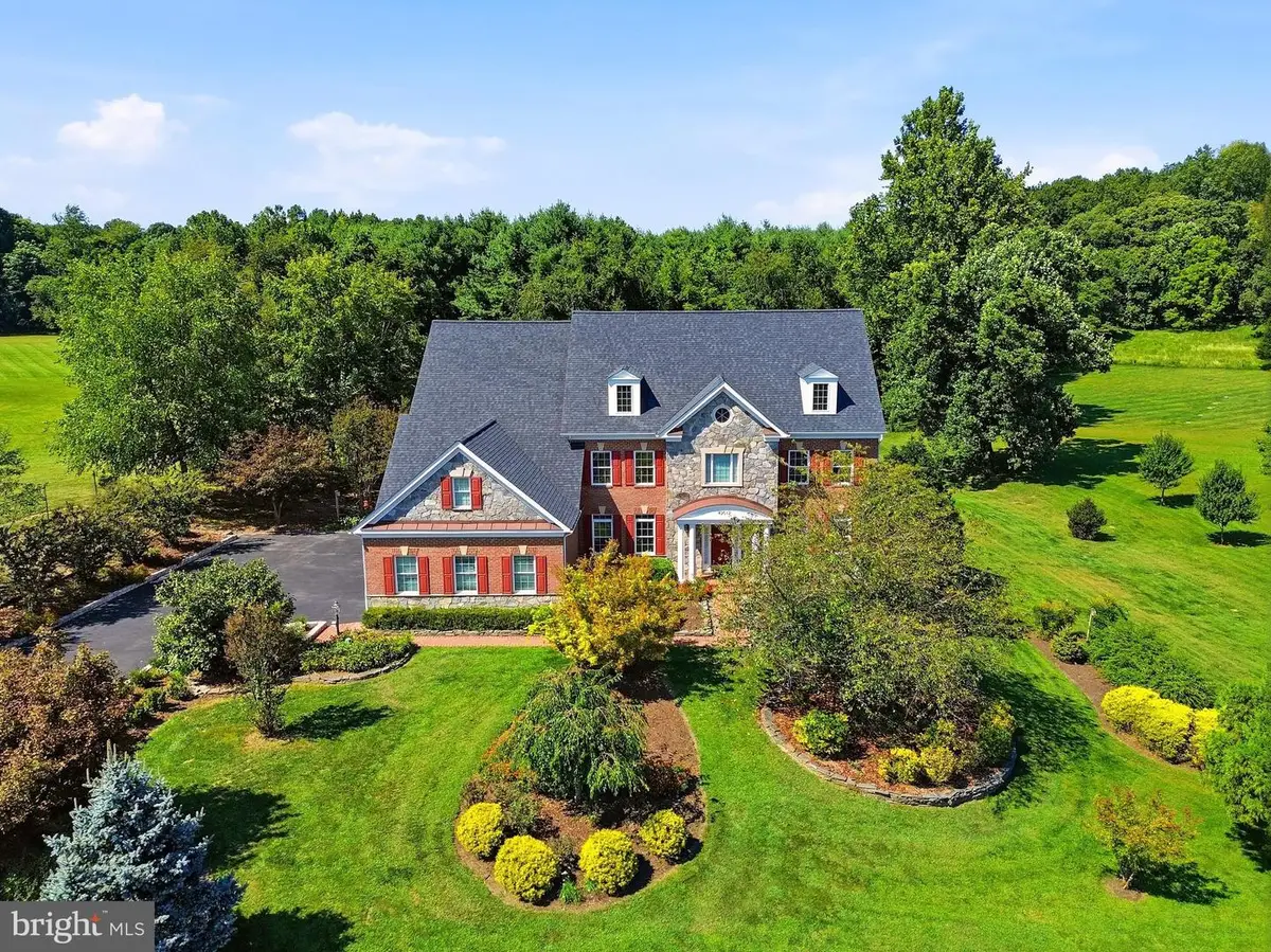 42012 Glynn Tarra Pl, Leesburg, VA 20176 - #1