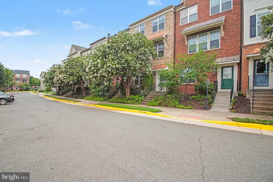 43920 Avenza Ter, Chantilly, VA 20152 - #2
