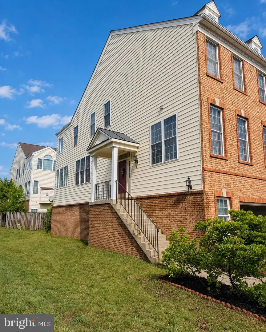 42704 Sandman Ter, Chantilly, VA 20152 - #2
