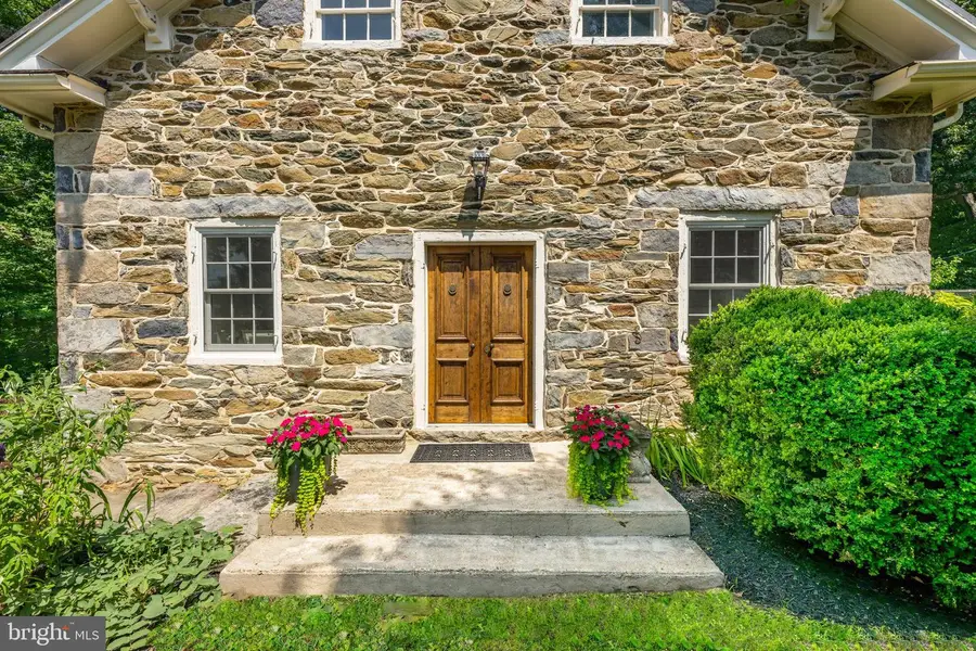 14127 Harpers Ferry Rd, Hillsboro, VA 20132 - #2
