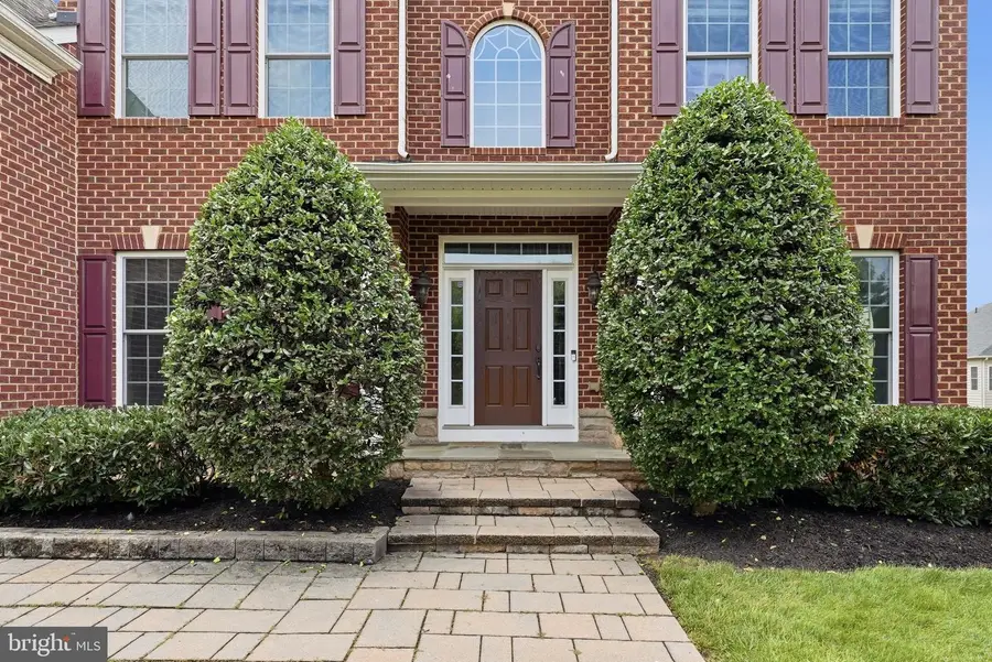 25577 Royal Hunter Dr, Aldie, VA 20105 - #2