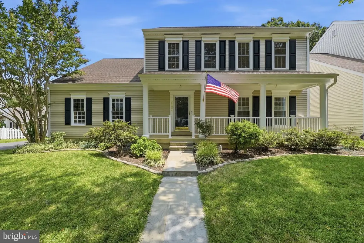 20384 Middlebury St, Ashburn, VA 20147 - #1
