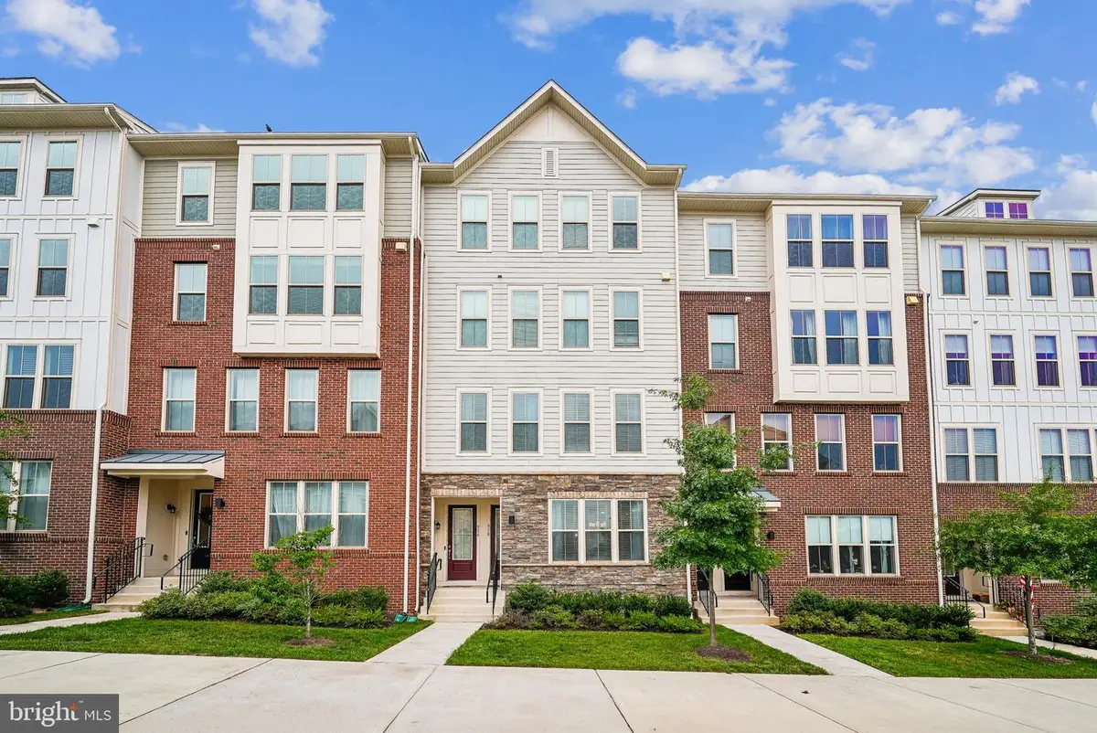 918 California Dr Ne, Leesburg, VA 20176 - #1