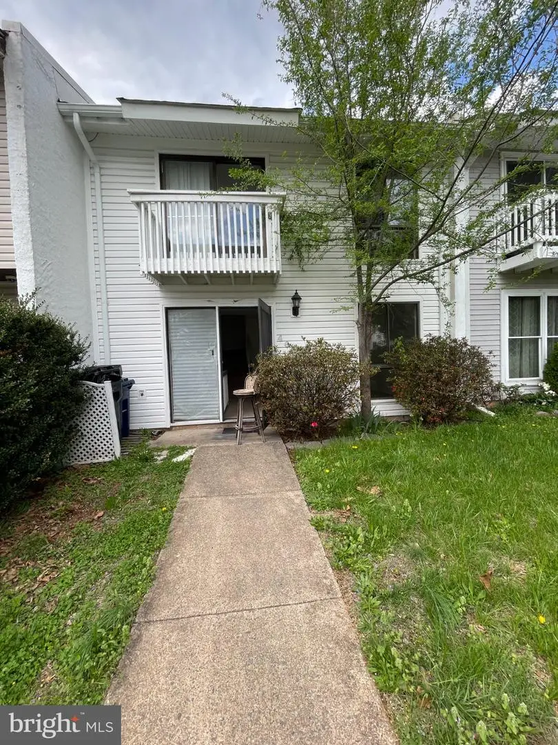 46 Simeon Ln, Sterling, VA 20164 - #1