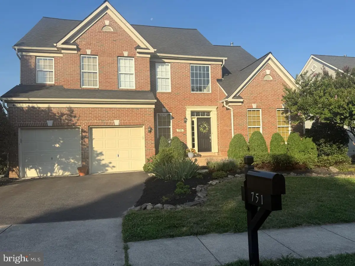 751 Bonnie Ridge Dr Ne, Leesburg, VA 20176 - #1