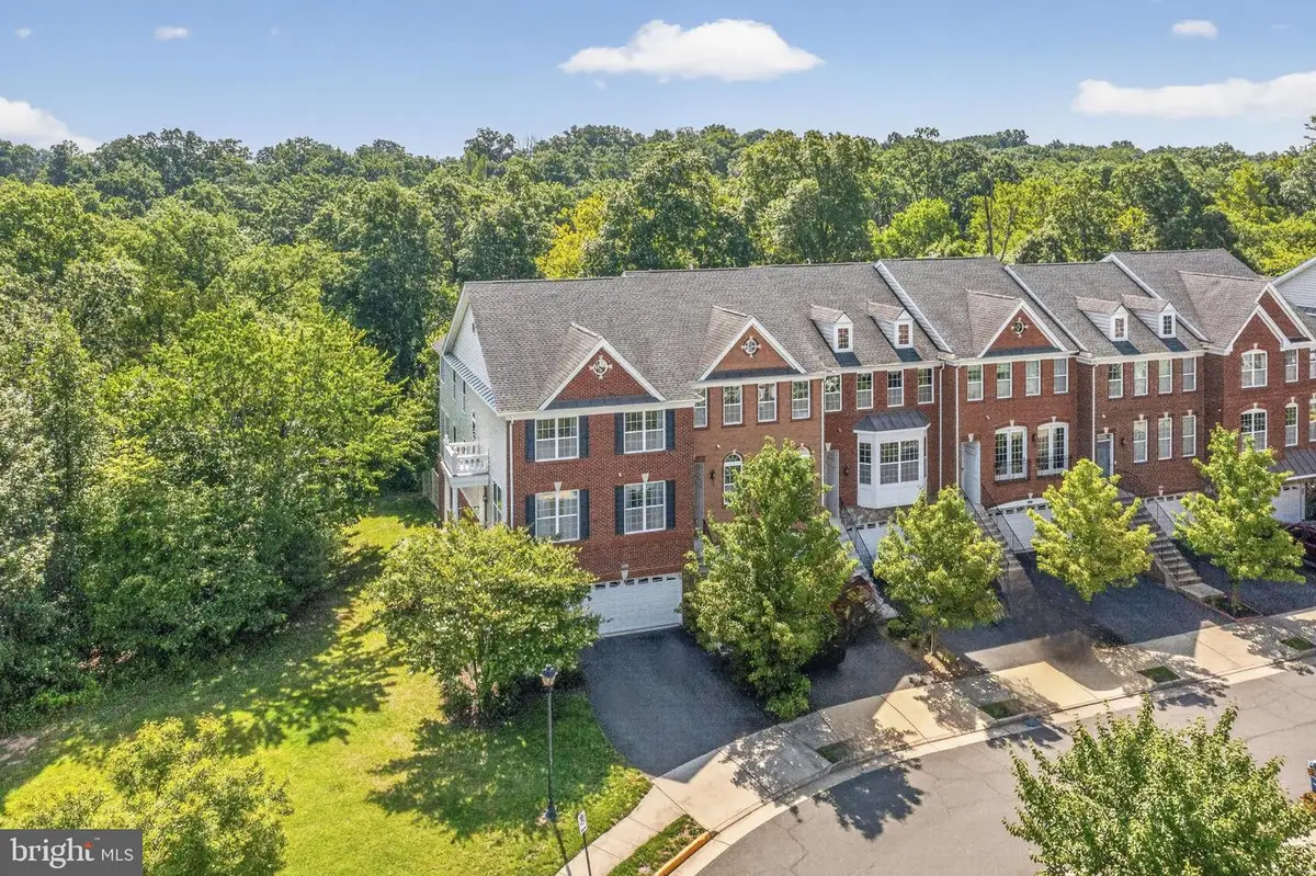 43283 Mitcham Sq, Ashburn, VA 20148 - #1