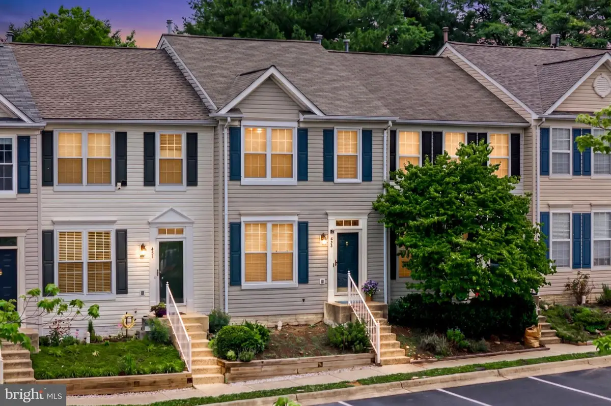 453 Pearlbush Sq Ne, Leesburg, VA 20176 - #1
