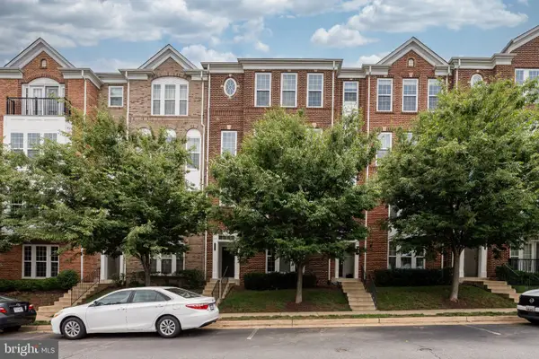 20604 Maitland Ter, ASHBURN, VA 20147