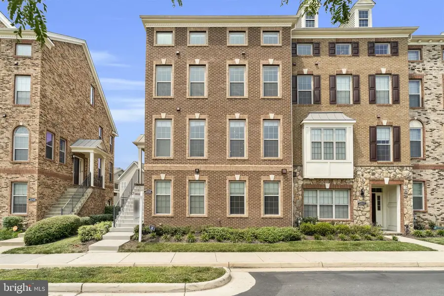 22515 Naugatuck Sq, Ashburn, VA 20148 - #2