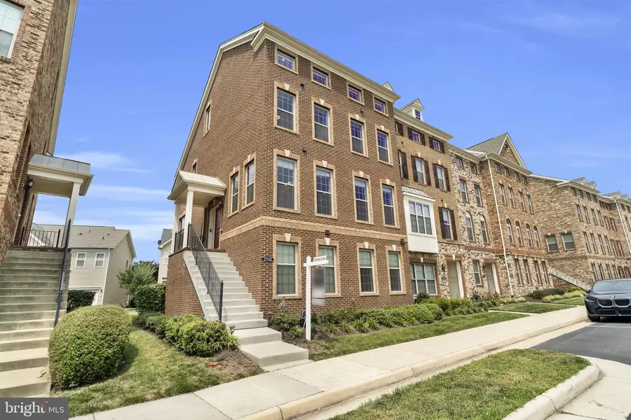 22515 Naugatuck Sq, Ashburn, VA 20148 - #3