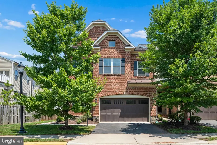 42534 Dreamweaver Dr, Brambleton, VA 20148 - #2