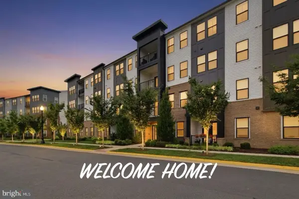 23639 Golden Embers Sq #302, ASHBURN, VA 20148